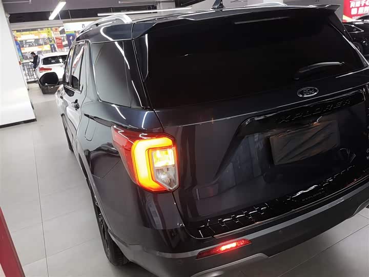 Фото 5 - Ford Explorer