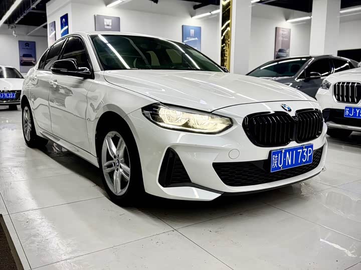 Фото 8 - BMW 1 Series