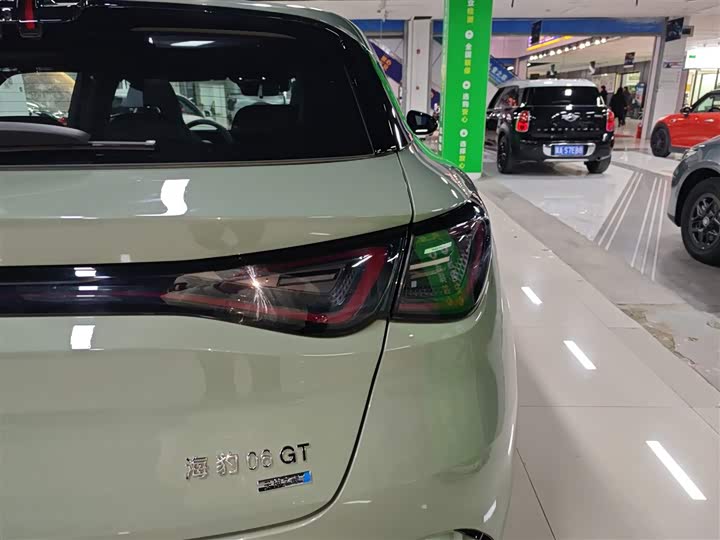 Фото 8 - BYD Seal 06 GT