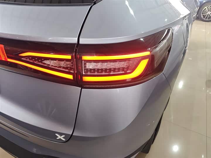 Фото 8 - Volkswagen ID.4 X