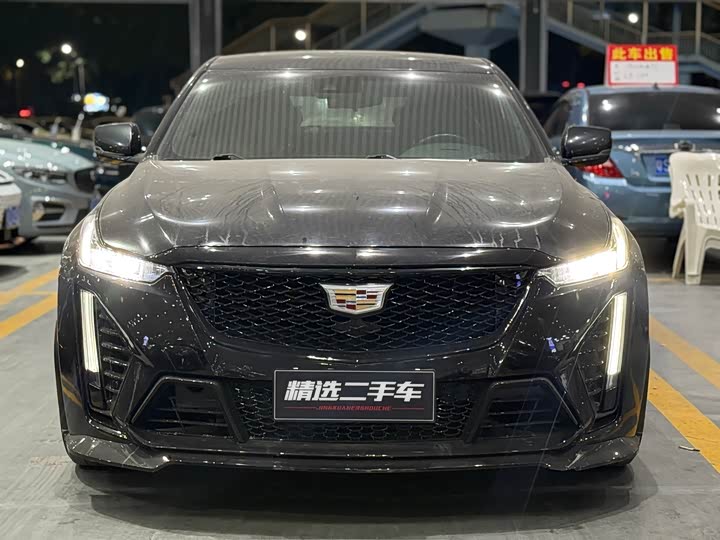 Фото 2 - Cadillac CT5