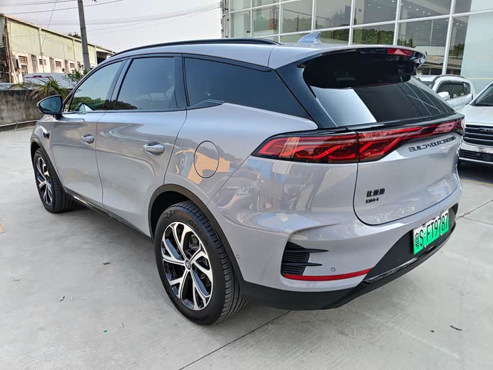 Фото 6 - BYD Tang Hybrid/EV