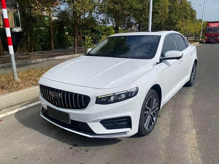 Фото 1 - Geely Preface