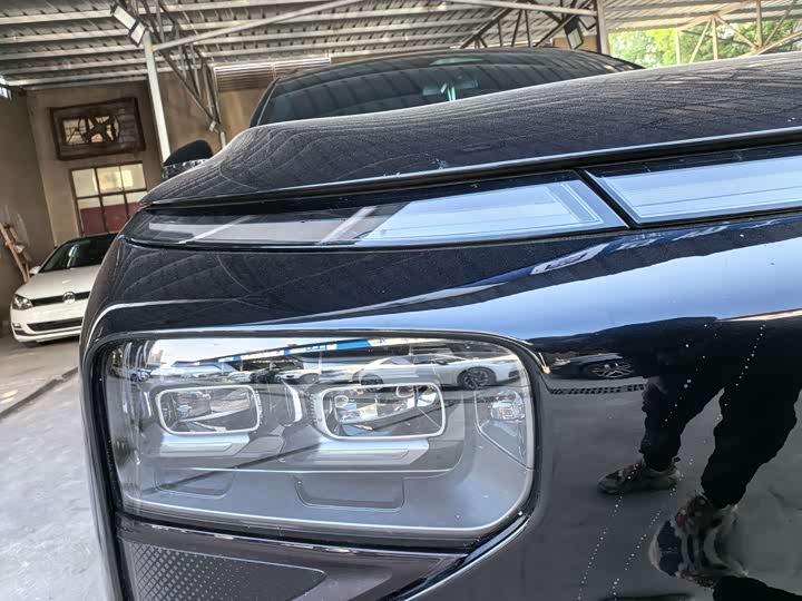 Фото 4 - XPeng G9