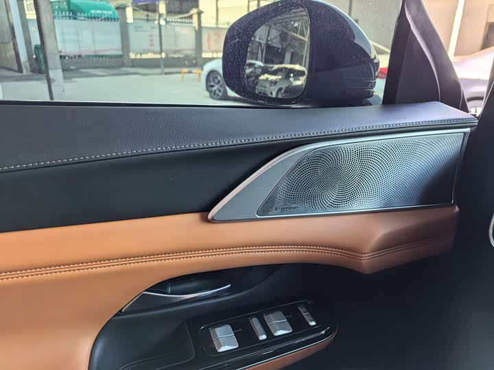 Фото 7 - XPeng G9