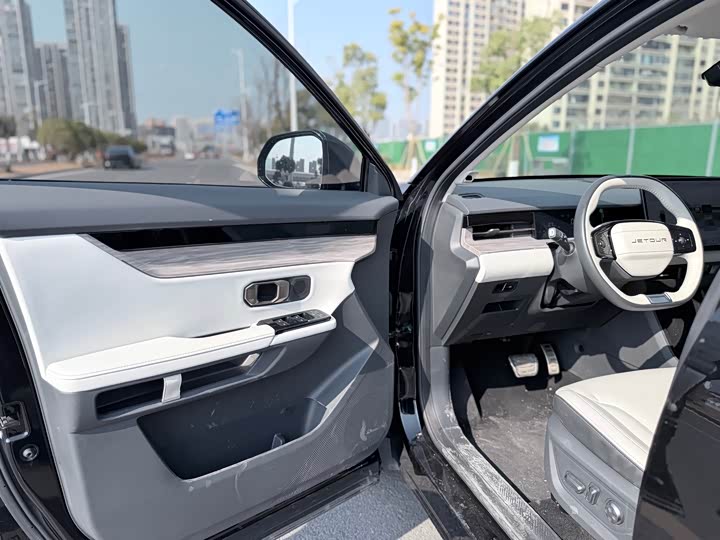 Фото 8 - Jetour Dashing