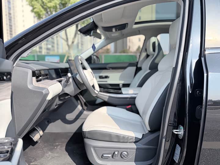 Фото 9 - Jetour Dashing