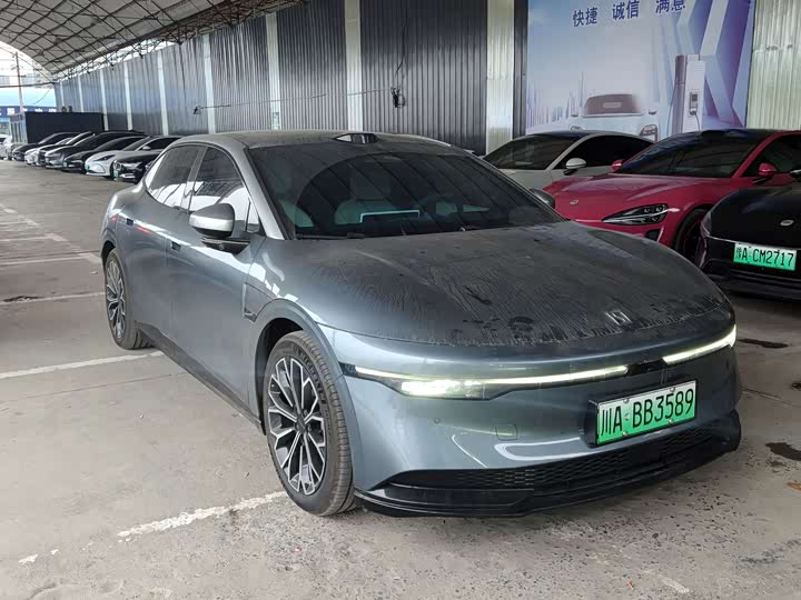 Фото 3 - Zeekr 007