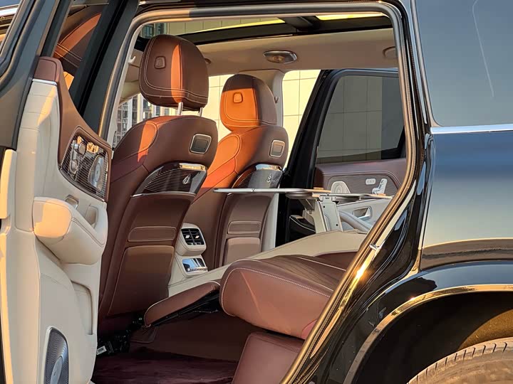 Фото 6 - Mercedes-Benz GLS-Class