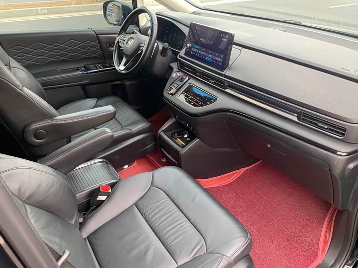 Фото 5 - Honda Elysion