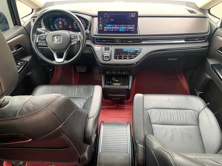 Фото 6 - Honda Elysion