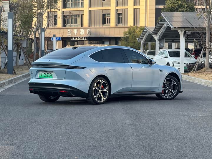 Фото 4 - Nio ET5