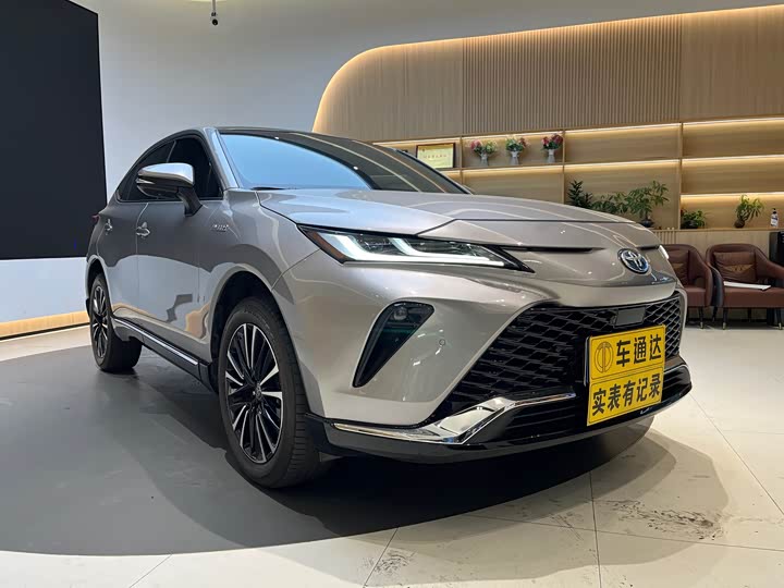 Фото 7 - Toyota Venza