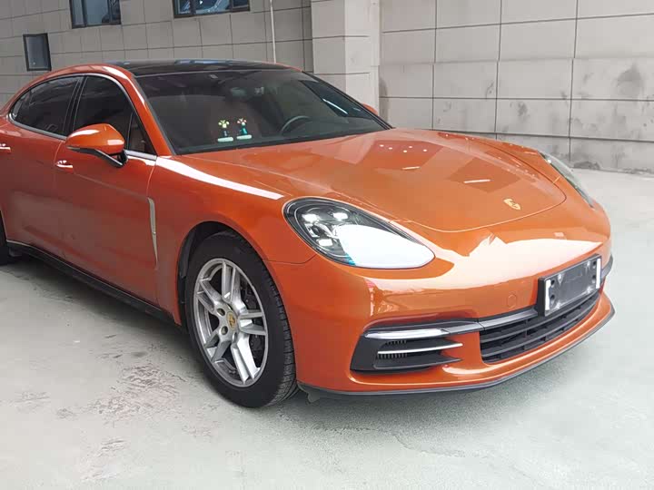 Фото 9 - Porsche Panamera