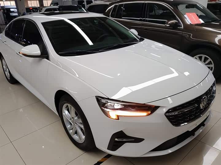 Фото 4 - Buick Regal