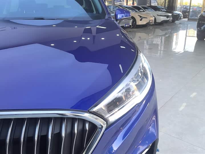 Фото 5 - Hongqi H5