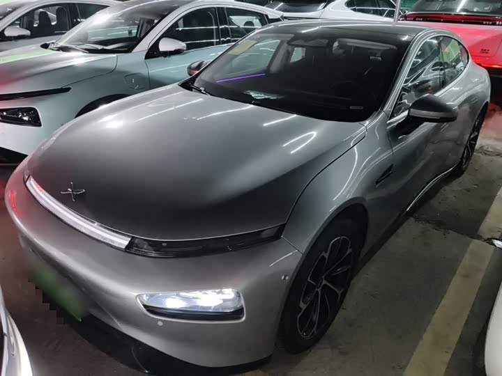 Фото 1 - XPeng P7