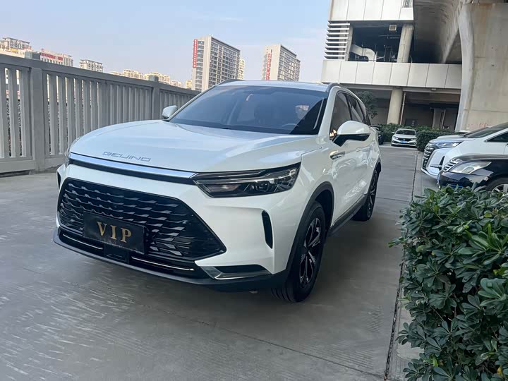 Фото 1 - Beijing X7