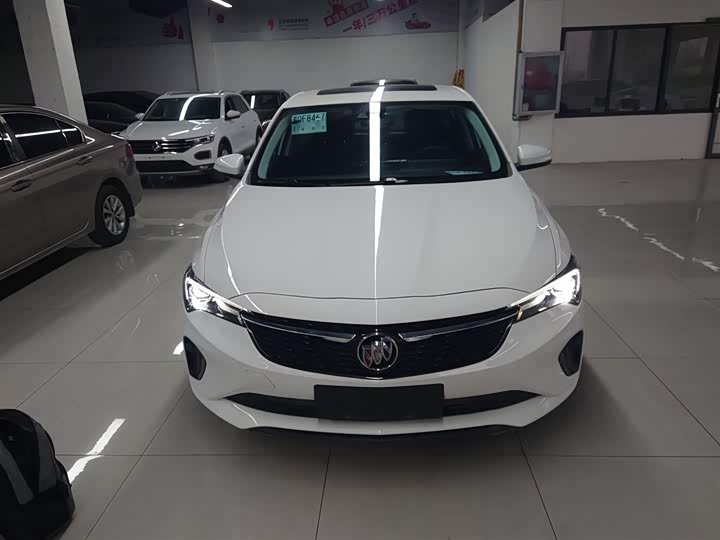 Фото 3 - Buick Verano