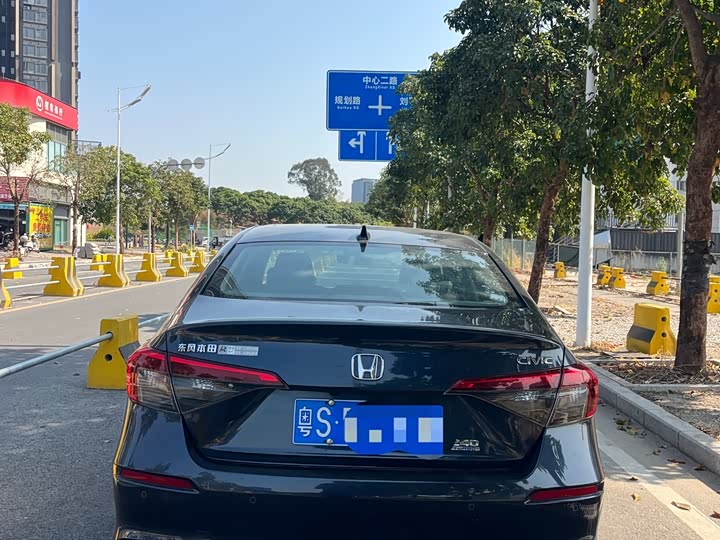 Фото 5 - Honda Civic