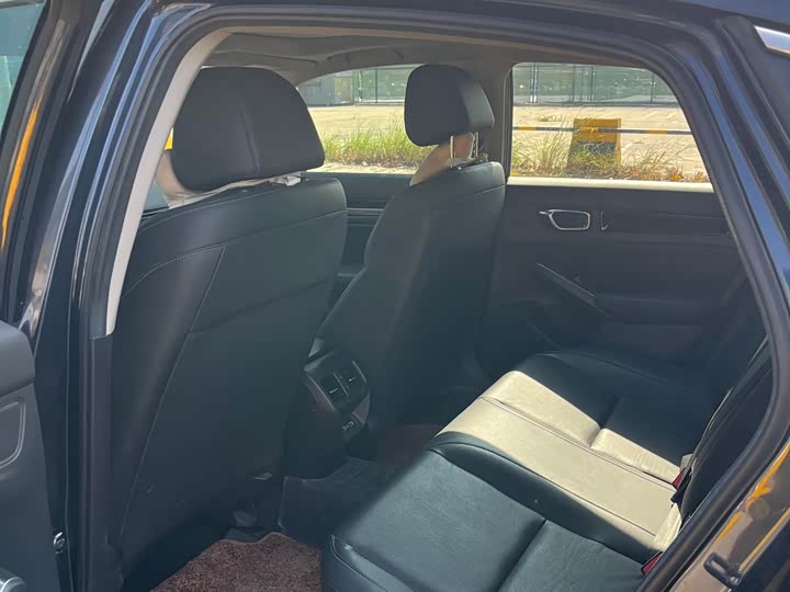 Фото 9 - Honda Civic