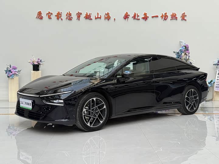 Фото 1 - XPeng F57