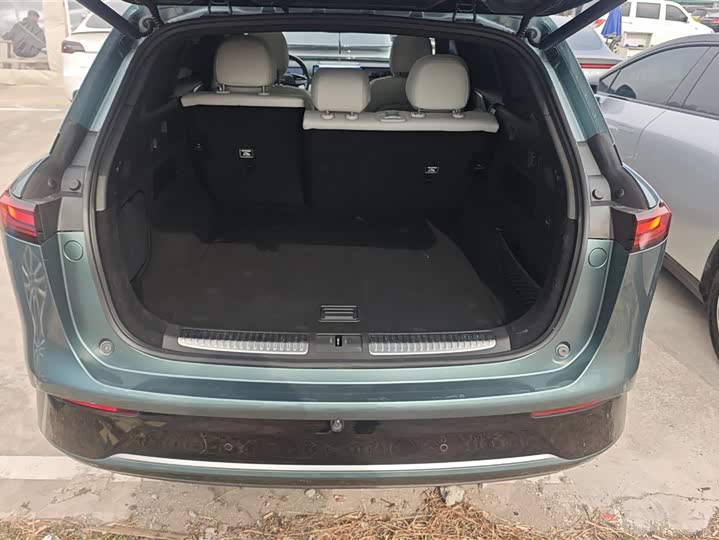 Фото 4 - XPeng G9