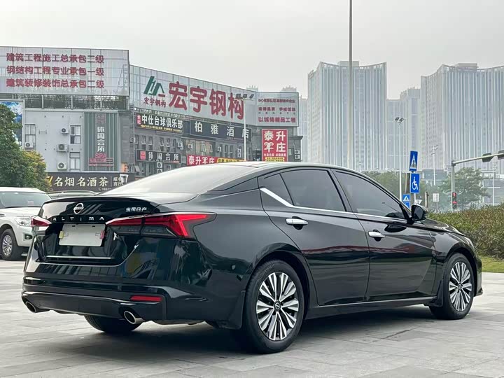 Фото 5 - Nissan Teana