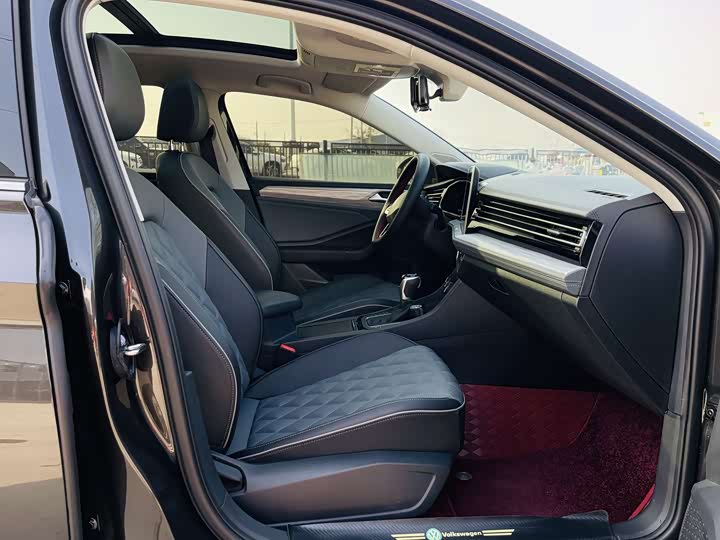 Фото 9 - Volkswagen Sagitar L