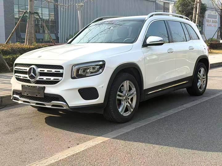 Фото 1 - Mercedes-Benz GLB-Class