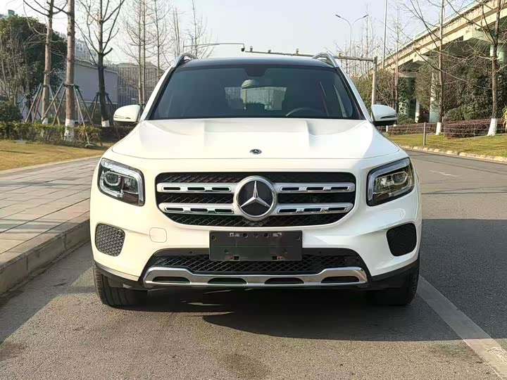 Фото 2 - Mercedes-Benz GLB-Class