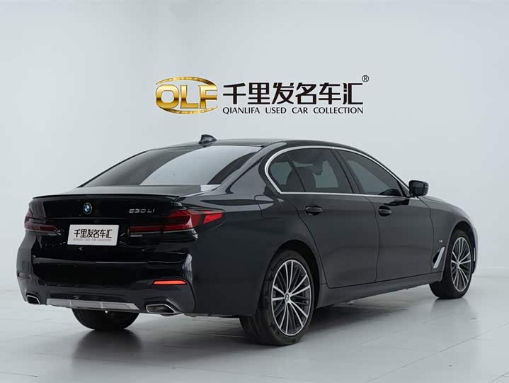 Фото 6 - BMW 5 Series