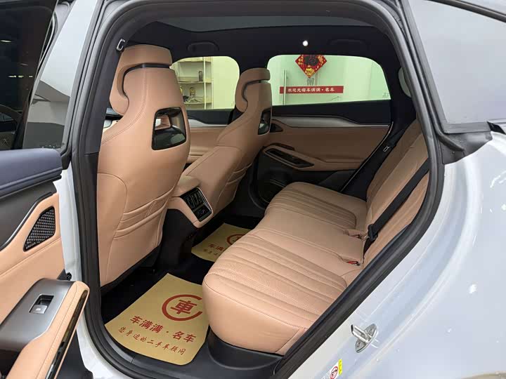 Фото 4 - BYD Song L