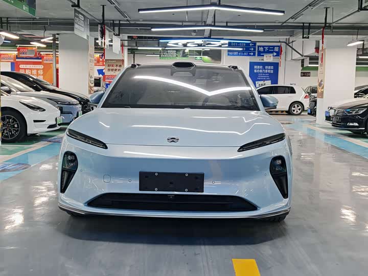 Фото 2 - Nio ET5