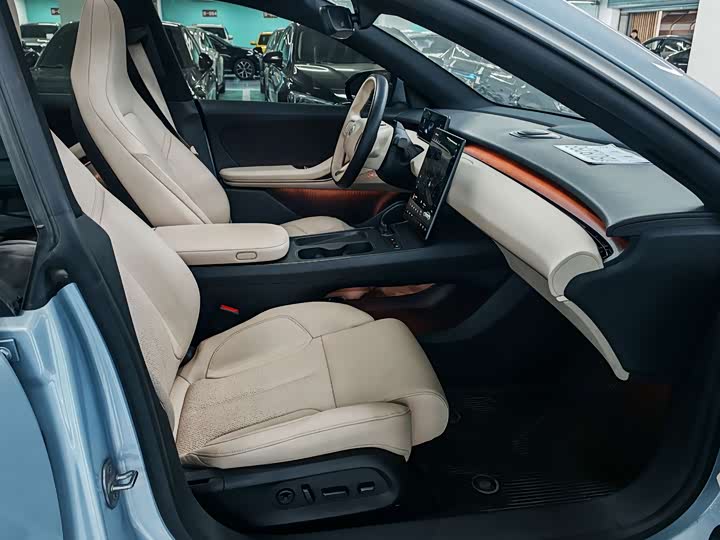 Фото 5 - Nio ET5