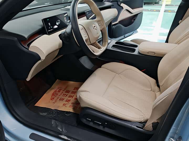 Фото 7 - Nio ET5