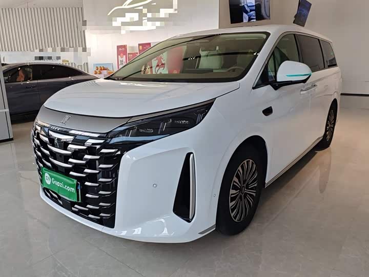 Фото 2 - BYD Xia