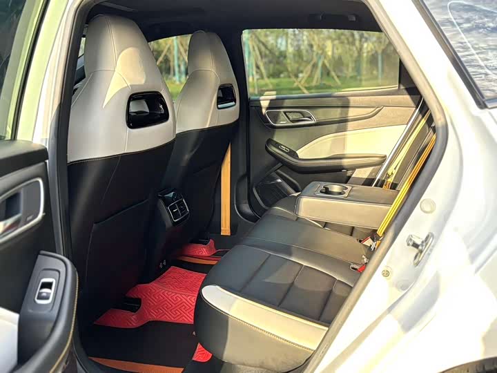 Фото 6 - MG Motor 6