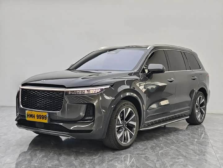 Фото 1 - LiXiang One