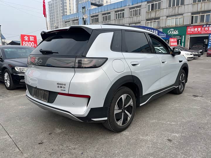 Фото 4 - BYD Sea Lion 05 EV