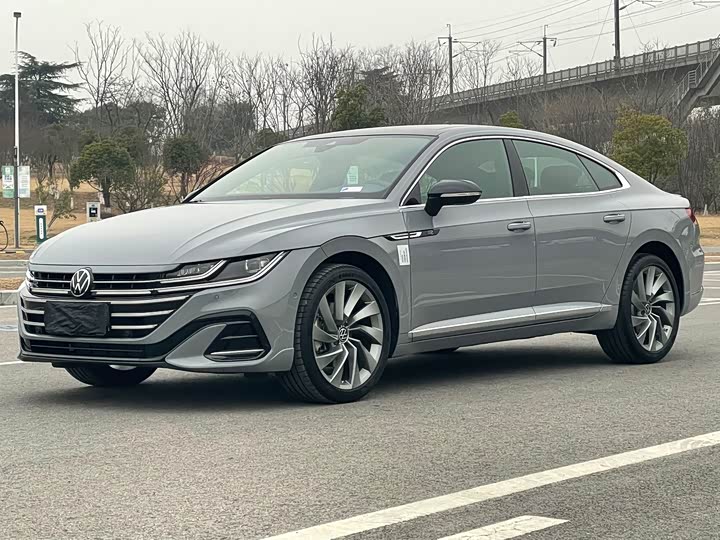 Фото 1 - Volkswagen CC