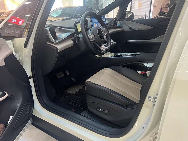 Фото 4 - BYD Dolphin