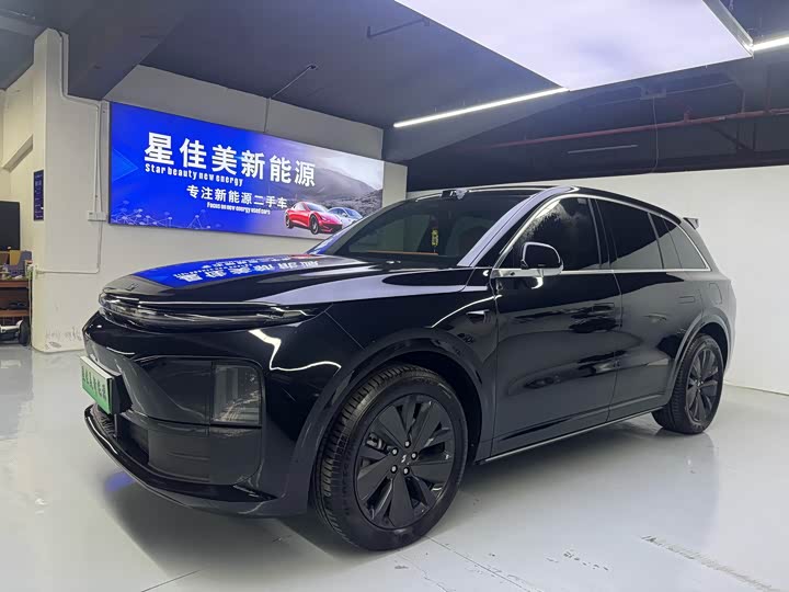 Фото 1 - LiXiang L6