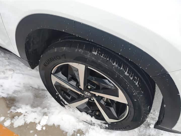 Фото 6 - Hyundai ix35 (Mufasa)