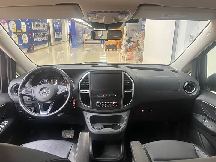 Фото 6 - Mercedes-Benz Vito