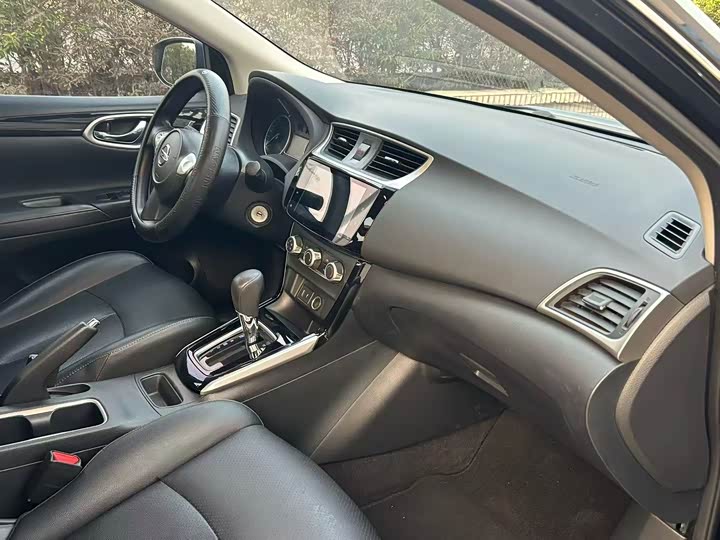 Фото 7 - Nissan Sylphy