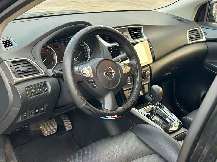 Фото 9 - Nissan Sylphy