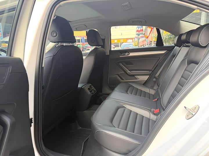 Фото 6 - Volkswagen Lamando L