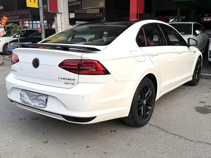 Фото 7 - Volkswagen Lamando L