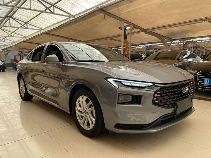 Фото 3 - Ford Mondeo